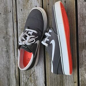 NIKE Zoom Stefan Janoski skateboarding shoes size 8